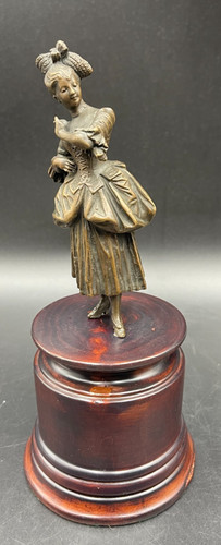 Statua statuetta figurina